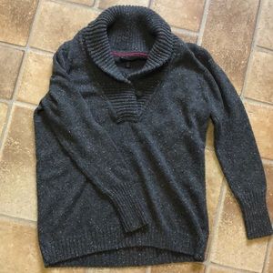 Women’s sweater